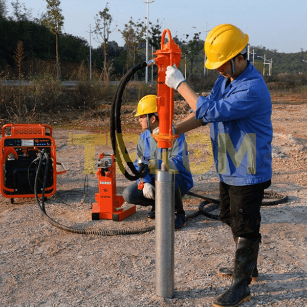 koper-wpdr-90 Гідрокопер WPDR-90 — ручний гідравлічний сваєзабивач